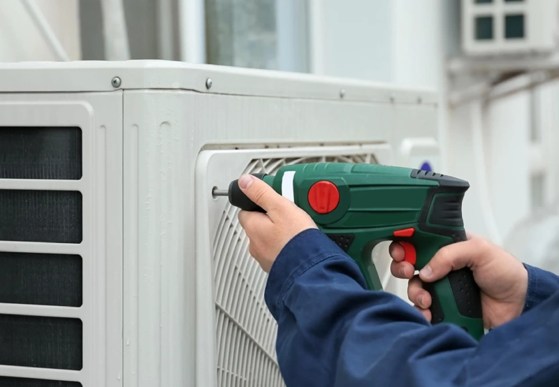 Air conditioning repair in riyad